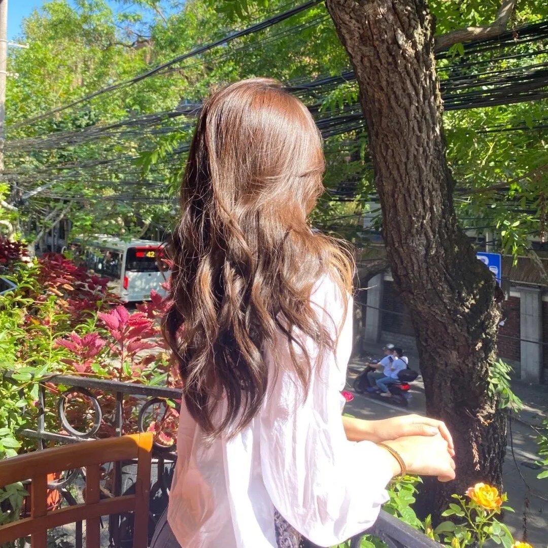 艳妻扮婢记